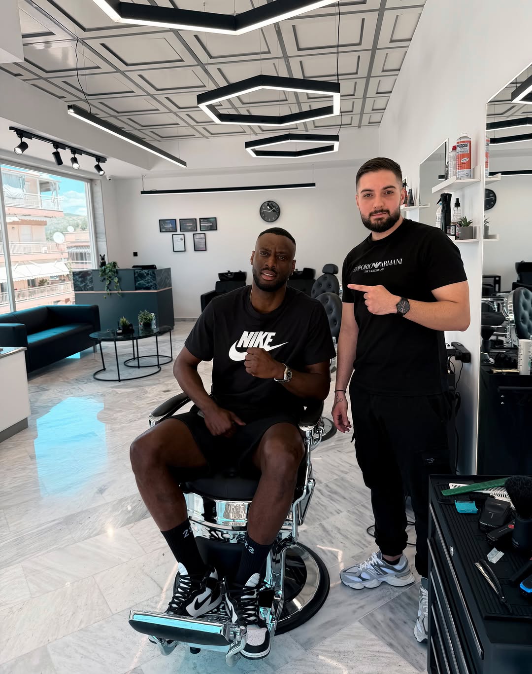 Ο Lazo Torres στο Barberhood KG